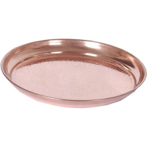 Assiette de service en cuivre finition patinée pour une mise en scène de table traditionnelle, les événements culturels et la décoration de table festive - Product Image 4