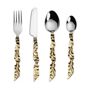 Juego de Cubiertos de Metal Clásico de Estilo Medieval con Diseño de Mango Trenzado, Acabado de Alto Brillo, Resistente al Óxido, para Bodas y Eventos - Product Image 2