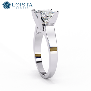 Bague classique plaquée or massif avec diamant de laboratoire serti carré pour femme, idéale pour mariage, fiançailles, fête ou cadeau - Product Image 3