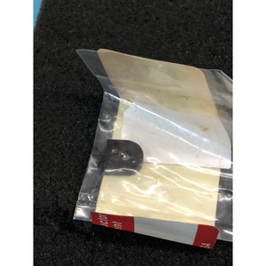 Lot de 3 Varian 7481001 BLK, HINGE CASSETTE DR - Équipements et pièces semi-conducteurs de confiance à l'échelle mondiale chez - Product Image 1