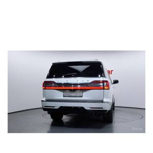 Lincoln Navigator 2018 3.5L Black Label, Caja de Cambios Automática, Asientos de Cuero, Cámara Trasera, 105,648 km - Product Image 4