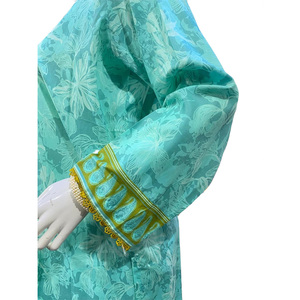 Ensemble de 3 pièces en tissu de lawn imprimé pour femmes, inspiré de la mode pakistanaise, collection de robes tendance pour les fêtes d'été - Product Image 5