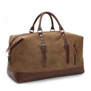 Bolsa de Viaje de Cuero Impermeable con Forro Suave y Detalles de Costura Resistentes, Gran Capacidad para Viajes de Fin de Semana o para el Gimnasio - Product Image 4