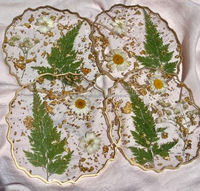 Ensemble de quatre sous-verres en résine peints à la main, écologiques, thème marin, durables et élégants, pour la maison, le bureau, la table basse et le bar