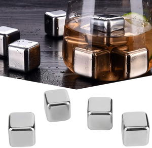 Juego de 6 Piedras de Whisky de Acero Inoxidable con Caja de Plástico, Cubitos de Hielo Reutilizables para Whisky, Cócteles, Pub y Bar - Product Image 1