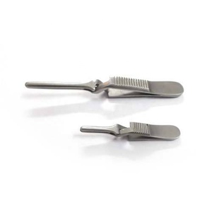 Pince chirurgicale professionnelle en acier inoxydable de haute qualité, modèle Dieffenbach Bulldog, 6,5 cm, courbée et dentelée, marque Surgimpex, certifiée CE - Product Image 5