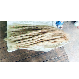 Fibra suelta de pelo de cola de búfalo suave para rellenar cepillos, producción de pelucas, pintura de muñecas, atado de moscas y aplicaciones artesanales. - Product Image 3