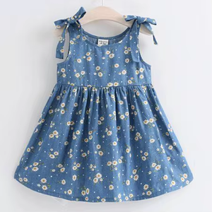Robe de fête pour petite fille, design tendance, mignonne et élégante, taille et couleur personnalisables, tenue pour anniversaire. - Product Image 4