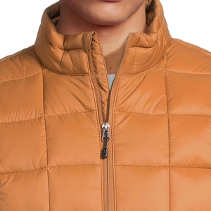 Chaleco Acolchado Ligero sin Mangas para Hombre, con Capucha, Relleno de Poliéster, Reversible, Bordado, para Otoño - Product Image 5
