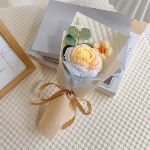 <span class=keywords><strong>Ramo</strong></span> de Flores Tejidas a Mano, Girasol, Clavel y Rosa, Regalo para el Día de San Valentín, <span class=keywords><strong>Ramo</strong></span> de Flores de Ganchillo Terminado, para Eventos Festivos, Venta al Por Mayor - Product Image 3