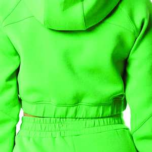 Ensemble 2 pièces vert néon personnalisé pour femme : sweat à capuche court zippé et short taille haute – Tenue Athleisure Coordonnée pour l'été - Product Image 5
