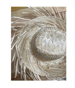 Fabricación de sombrero de paja natural con flecos, accesorios para las orejas para el verano, Fiesta en la playa, eventos festivos, viajes, pesca, esquí - Product Image 2