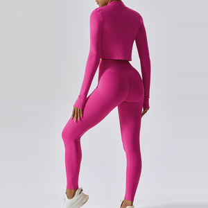 Ensemble de yoga pour femmes de haute qualité, léger, 3 pièces, pour le fitness, design personnalisé, en gros - Product Image 2