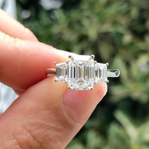 Anillo de Compromiso y Boda con Diamante Cultivado en Laboratorio, Corte Esmeralda, 3.60 Quilates, 14k, Lujoso, Certificado IGI, Regalo para Fiesta - Product Image 6