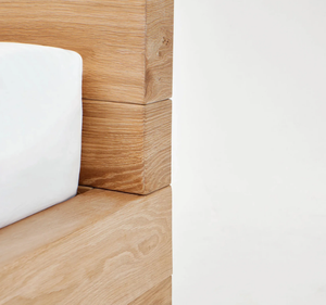 Base de Cama Minimalista de Madera de Teca Sólida, Tapizada con Tela Ecológica, Perfil Bajo, Estilo Escandinavo Moderno para Dormitorio - Product Image 5