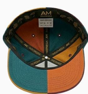 Casquette Snapback Premium Color Block avec Logo Brodé Unisexe Style Urbain Réglable 6 Panneaux Design Tendance pour le Quotidien - Product Image 4