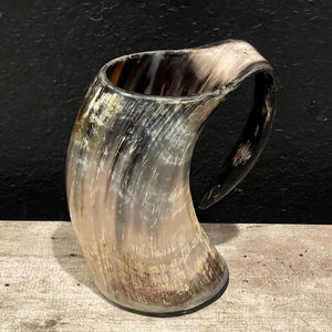 Taza de Beber de Alta Calidad Hecha a Mano con Doble Pared, Inspirada en el Estilo Vikingo, con Textura de Cuerno Natural, para Fiestas, Bares y Uso Doméstico a Bajo Precio - Product Image 1