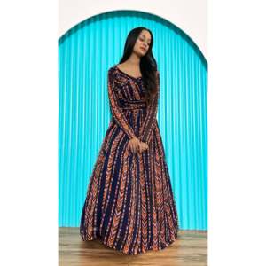 Belle robe de soirée pour clubs Déguisement élégant pour les occasions spéciales - Product Image 4