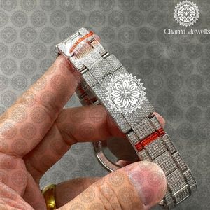 Charm Jewells Reloj redondo de lujo con incrustaciones de diamantes para mujer, acero inoxidable, analógico, de cuarzo, cierre plegable, 42 mm - Product Image 5