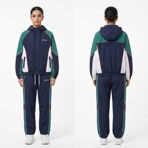 Conjunto Deportivo Cortavientos Color Block para Niños - Precio al por Mayor - Product Image 3