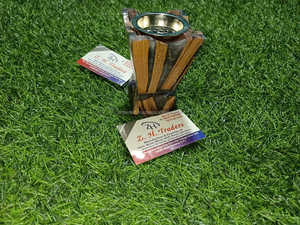 Quemador de Incienso de Resina de Lujo, Diseño Moderno Hecho a Mano para Regalos Festivos de Ramadán y Eid - Product Image 4