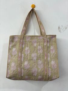 Wholesale Rate Premium Quality 100% Cotton Quilted Cotton <b>Fabric</b> Travel Shoulder Tote <b>Bag</b> for Women Summer Shopping <b>Bag</b> - Product Image 2