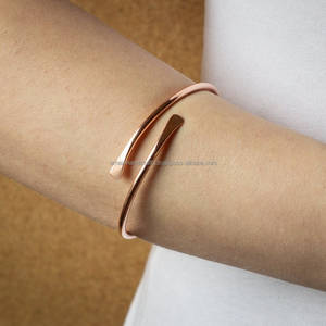Chất Lượng Cao Vật Liệu Đồng Phụ Nữ Vòng Đeo Tay Trang Sức Set Mạ 18K Vàng Trang Sức Cuff Bangle Set Tại Giá Thấp Bởi Hàng Thủ Công Sang Trọng - Product Image 3