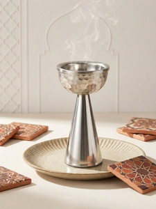 Brûleur à Bakhoor en métal doré martelé de luxe, brûleur d'encens arabe, porte-encens au charbon d'oud, décoration d'intérieur, cadeau, brûleur d'encens doré - Product Image 2