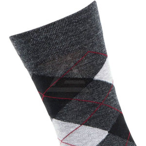 Chaussettes de sport basses personnalisées en coton respirant pour la course, l'entraînement, l'exercice et l'usage quotidien - Product Image 4