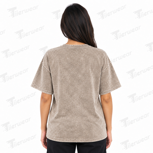 Camiseta de mujer verde con lavado ácido, hombros caídos, cuello redondo, ajuste holgado, estampado de flores de esqueleto, manga corta - Product Image 4