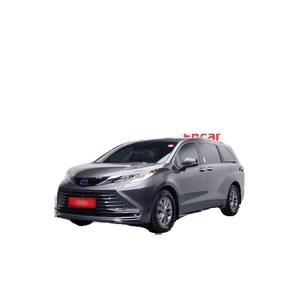 Toyota Sienna 2.5 Híbrida AWD de abril de 2023 con Asientos de Cuero, Cámara Trasera, 73,551 km, Volante a la Izquierda - Product Image 1