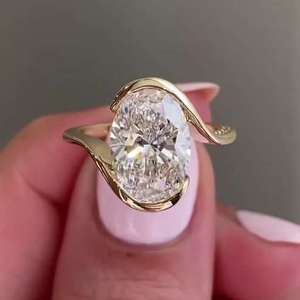 Bague de fiançailles SATVIK RATNA 3CT en diamant de laboratoire taille ovale, certifiée IGI, plaqué or 14K, solitaire de luxe pour mariage ou promesse - Product Image 1