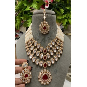 ชุดสร้อยคอ ต่างหู และติกก้าทองเหลืองชุบทองคุณภาพสูง สำหรับงานแต่งงาน ของขวัญสำหรับผู้หญิง - Product Image 1