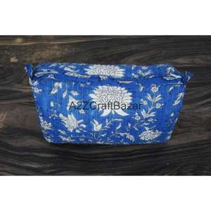 Pochette de maquillage légère en coton biologique matelassé, faite à la main en Inde, écologique, avec fermeture éclair, pour trousse de toilette, taille moyenne - Product Image 4