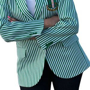 Blazer Sororité Vert Rose Noir pour Femme – Veste de Costume Formelle Colorée avec Patch Brodé – Tenue de Bureau Tendance et Professionnelle - Product Image 5
