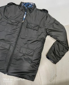 Veste coupe-vent à capuche très demandée pour l'extérieur, résistante au vent et à séchage rapide, pour une utilisation en toutes saisons, en vente - Product Image 5