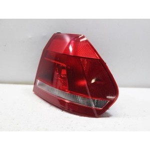 Luz Trasera Derecha Usada para Passat 561945096G - Product Image 3