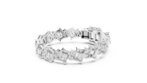 Bracelet en or blanc 10 carats avec diamants taille émeraude, 42 pierres, 27,438 carats, haute joaillerie, luxe, couture, pièce maîtresse, pour mariages et soirées, luxe - Product Image 2