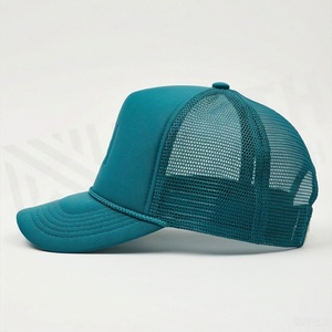 Casquette de camionneur turquoise avec logo lettre A en relief, 6 panneaux, maille, réglable, unisexe, décontractée - Product Image 3