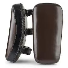 Pads de frappe robustes en cuir véritable, pads de frappe personnalisés pour la boxe, pads de frappe pour le taekwondo, pads de frappe en PU pour le Muay Thai - Product Image 3
