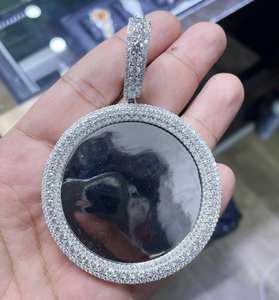 Colgante con foto personalizada de moissanita VVS con incrustaciones de circonitas, colgante con imagen personalizada de plata de ley 925 para hombres y mujeres - Product Image 6
