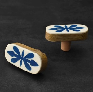 Boutons d'incrustation d'os fabriqués à la main de qualité supérieure avec un design floral pour la décoration intérieure Boho pour les armoires de cuisine et les vanités de salle de bain - Product Image 2