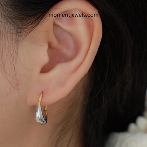 Elegantes Pendientes Geométricos de Plata de Ley 925 Chapados en Oro Real de 18K para Mujer, Aros de Plata Chapados en Platino Sin Piedras - Product Image 2
