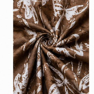 Camisa Casual Floral para Hombre con Costuras Premium, Tela Transpirable y Ajuste Cómodo para Uso Diario y Moda Festiva - Product Image 6