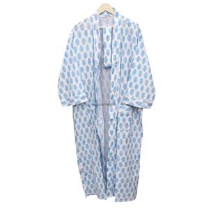 Robe de nuit d'été pour femme 100% coton biologique, imprimé numérique floral bohème, imprimé ciel, manches longues, col en V, ceinture, collection printemps - Product Image 5