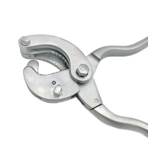 Émasculateur vétérinaire pour les procédures chirurgicales reproductives et la castration des chevaux, émasculateur chirurgical pour la castration équine - Product Image 6