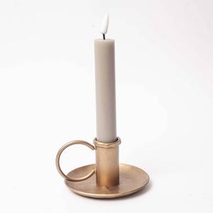 Portavelas de increíble calidad con una construcción metálica robusta que garantiza durabilidad para años de uso decorativo. - Product Image 5