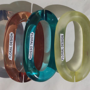 โซ่เรซิ่นหลากสีสันรักษ์โลก  สามารถปรับแต่งโลโก้ได้ มีทั้งขนาดใหญ่และขนาดเล็ก ของตกแต่งบ้านโดยงานฝีมือของซานียา - Product Image 3