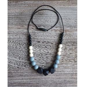 Multi Color Resin Beads Pieces <b>Necklace</b> Quality Handicrafts Newest Handmade Fashion <b>Statement</b> <b>Necklace</b> - Product Image 1