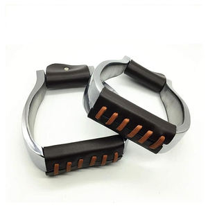 Estribos de equitación SPALL JP SPORTS antideslizantes de aluminio fundido con amortiguación - Product Image 2